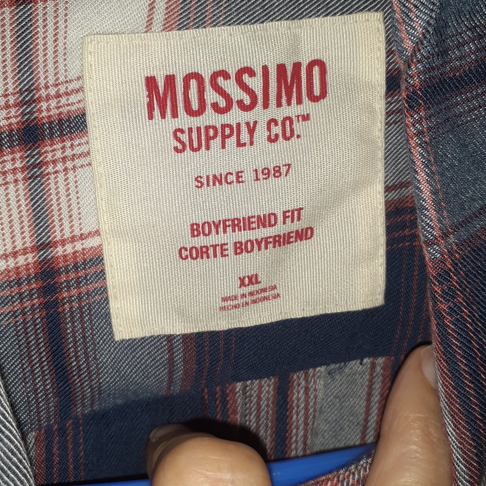 2 Mossimo Light Weight Button Down Shirts - image 2